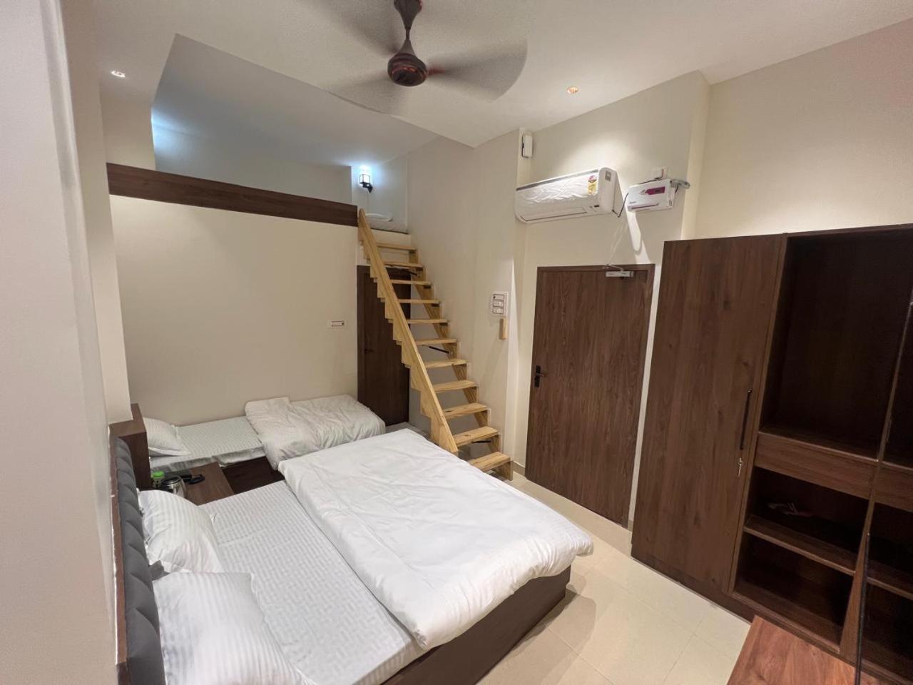 Mahant Ji Residency Hotel Varanasi Ngoại thất bức ảnh