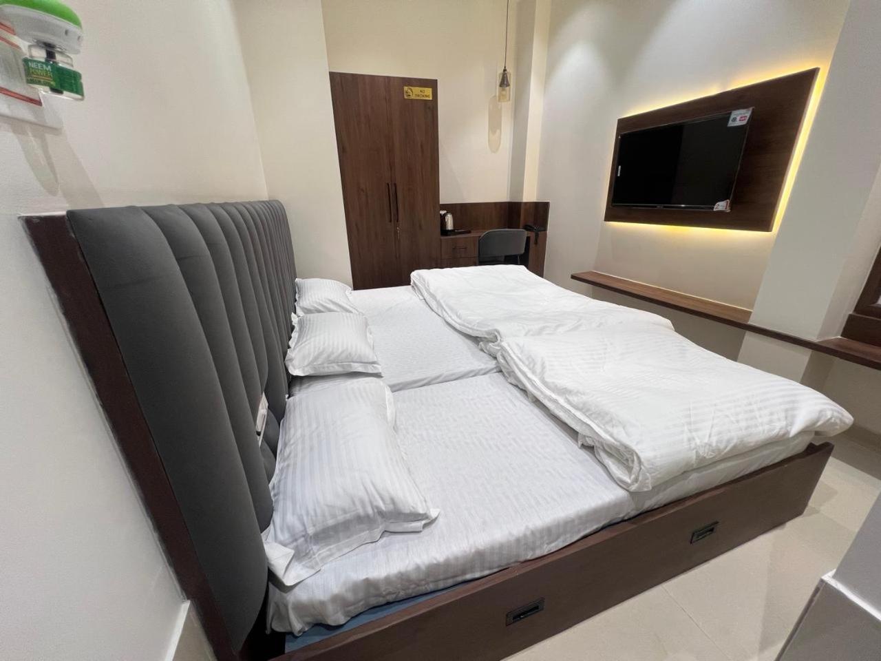 Mahant Ji Residency Hotel Varanasi Ngoại thất bức ảnh